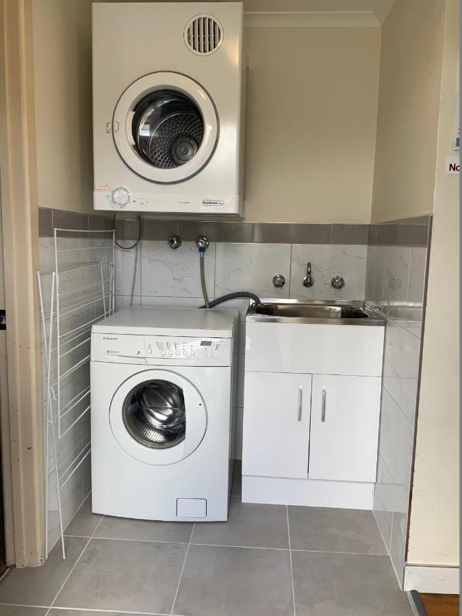 הובארט Moonah Central Apartments מראה חיצוני תמונה